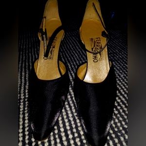 Ferragamo, Black Pump No Box- Women Sz. 9.5